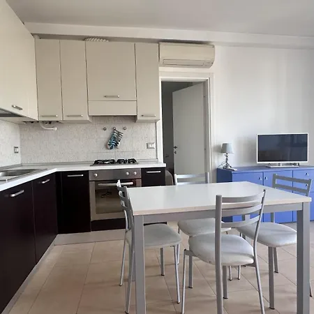 Апартаменты Family Seaside - Il Lupo Affitta